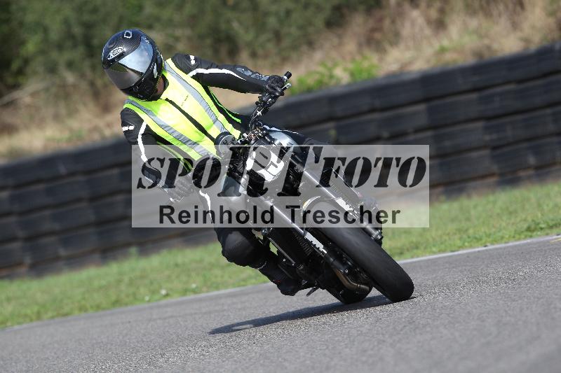 Archiv-2022/57 29.08.2022 Plüss Moto Sport ADR/Einsteiger/19